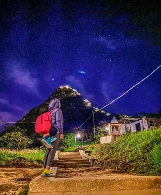 Lily Adam'S Peak Bed & Breakfast Nallathanniya Luaran gambar