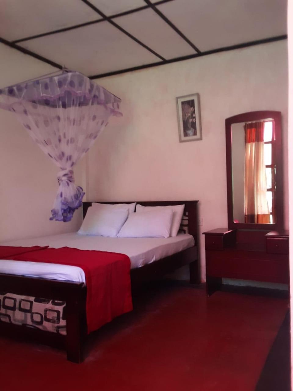 Lily Adam'S Peak Bed & Breakfast Nallathanniya Luaran gambar